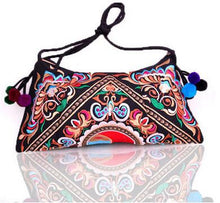 Load image into Gallery viewer, Floral Embroidery Bag