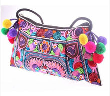Load image into Gallery viewer, Floral Embroidery Bag