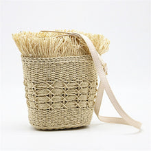 Load image into Gallery viewer, tassel paper straw bag