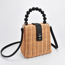 Load image into Gallery viewer, Bead hand-woven straw bag